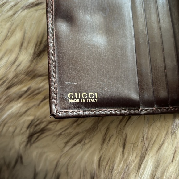 - GUCCI small bifold leather wallet with soft leather lining. Full inclusi… - Picture 5 of 15